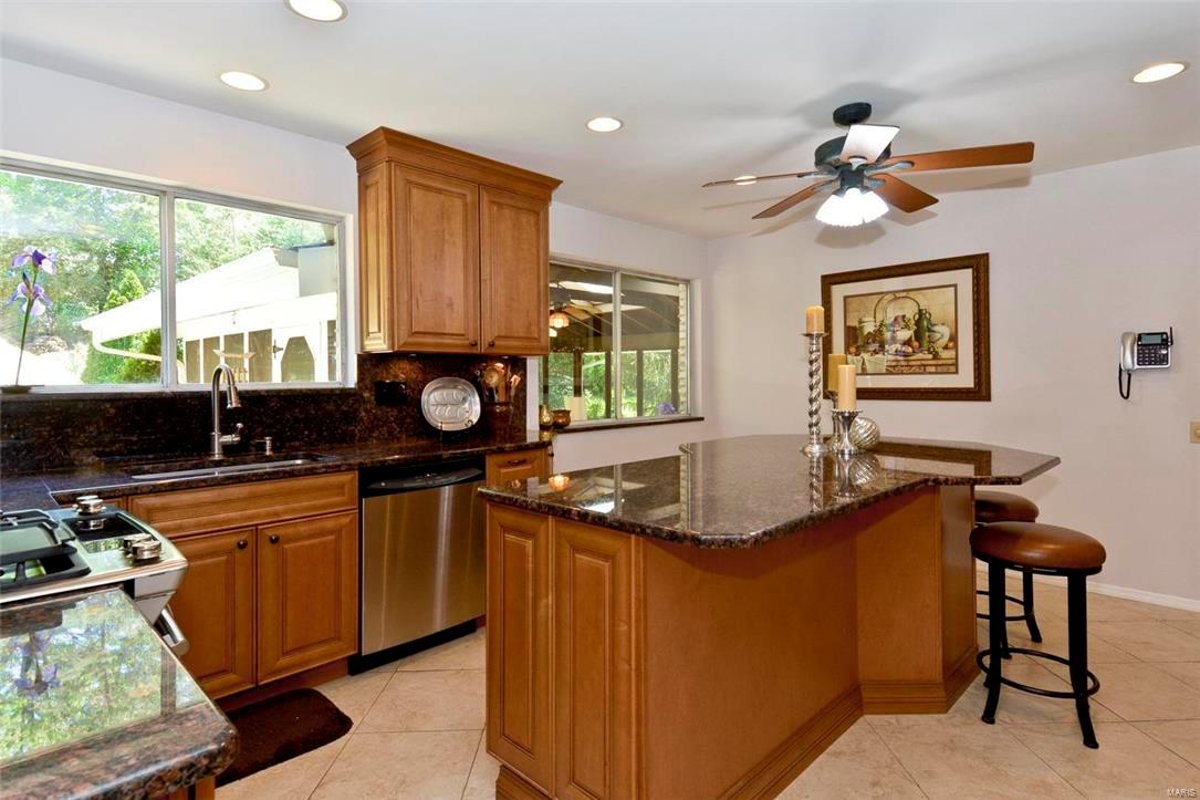 Royal Acres 5 - Residential