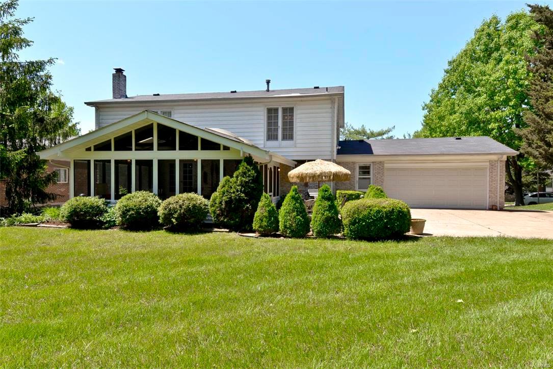 Royal Acres 5 - Residential