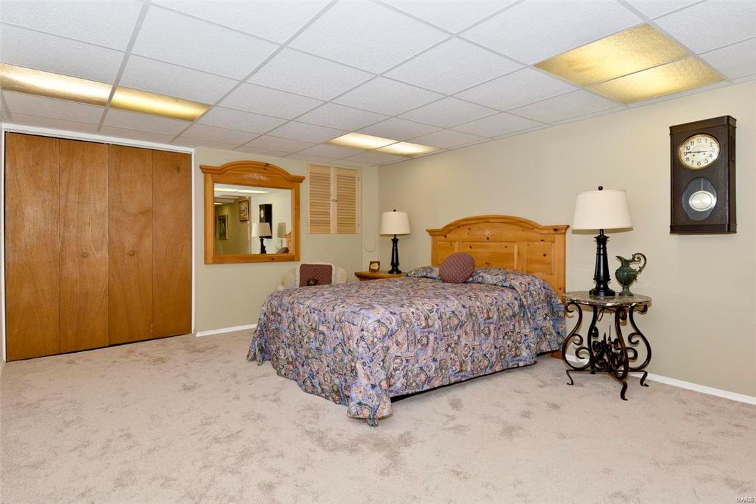 Royal Acres 5 - Residential