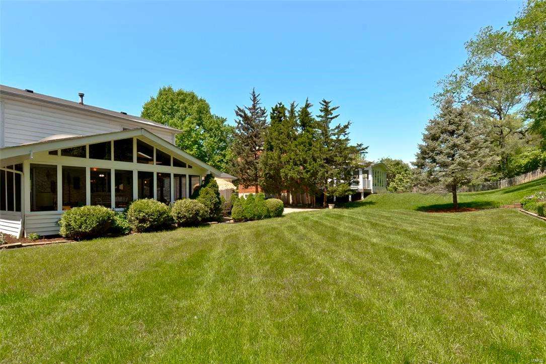 Royal Acres 5 - Residential