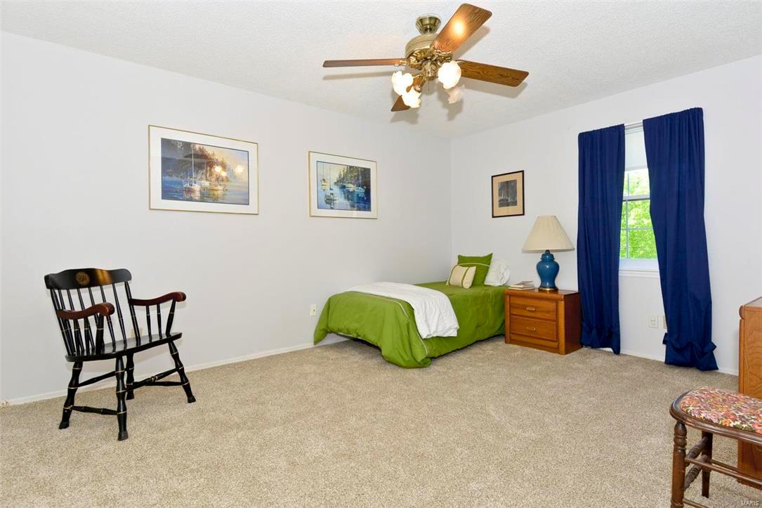 Royal Acres 5 - Residential