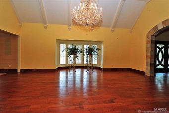 RIDGEWOOD - Residential