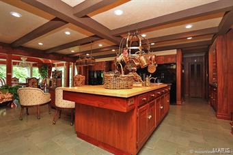 RIDGEWOOD - Residential