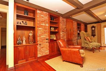 RIDGEWOOD - Residential