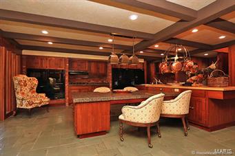 RIDGEWOOD - Residential