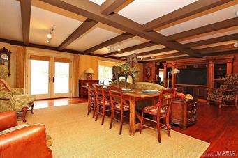 RIDGEWOOD - Residential