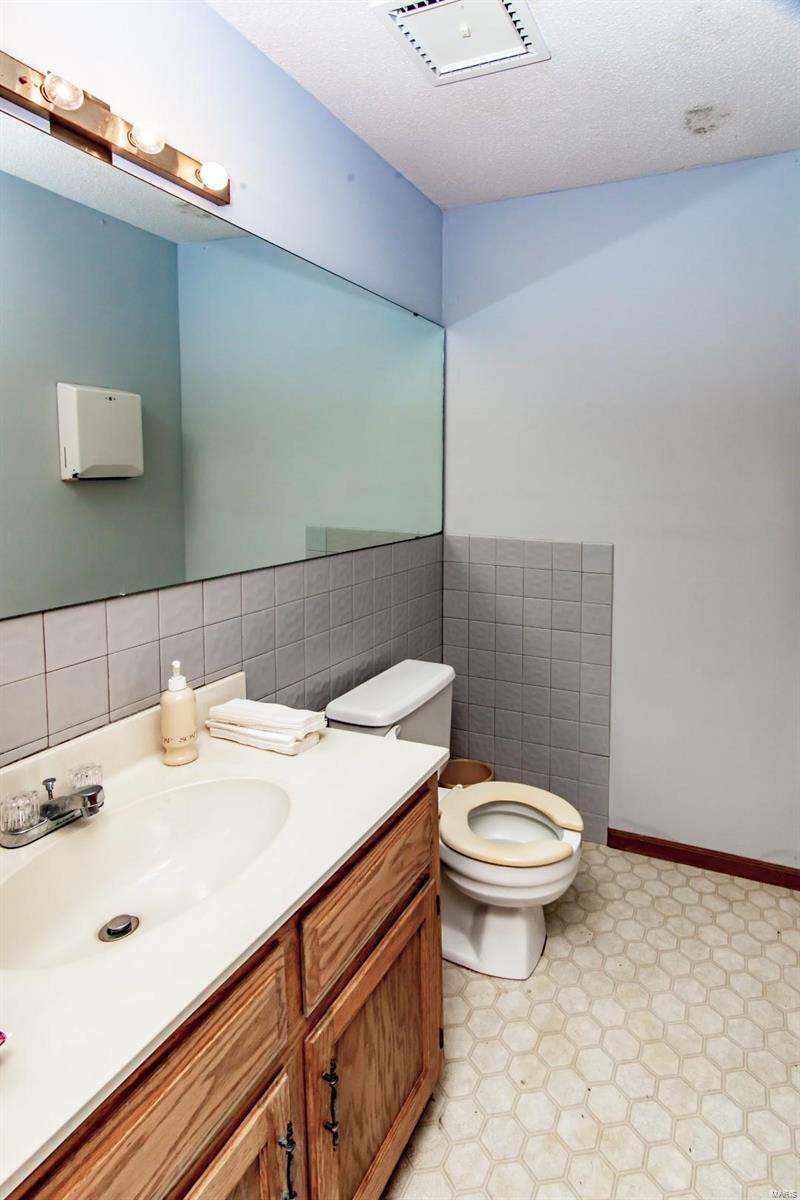 Lakeside Landing - Residential Income