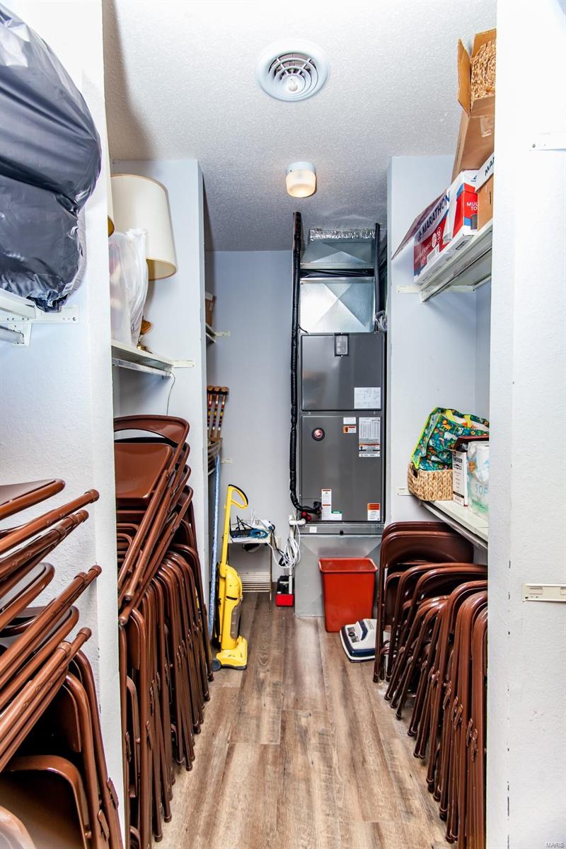 Lakeside Landing - Residential Income