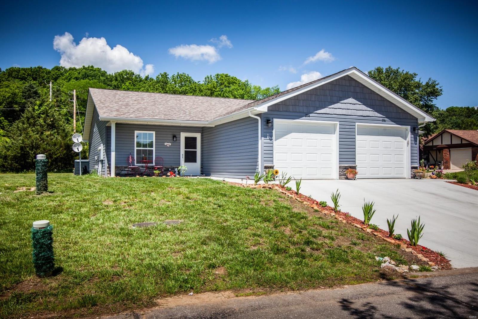 Lakeside Landing - Residential Income