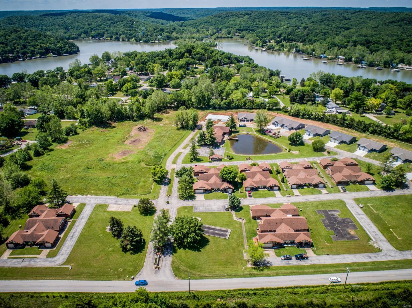 Lakeside Landing - Residential Income