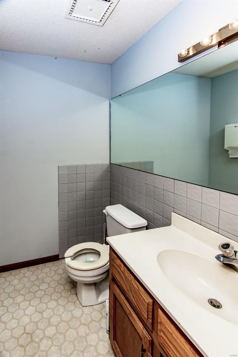 Lakeside Landing - Residential Income