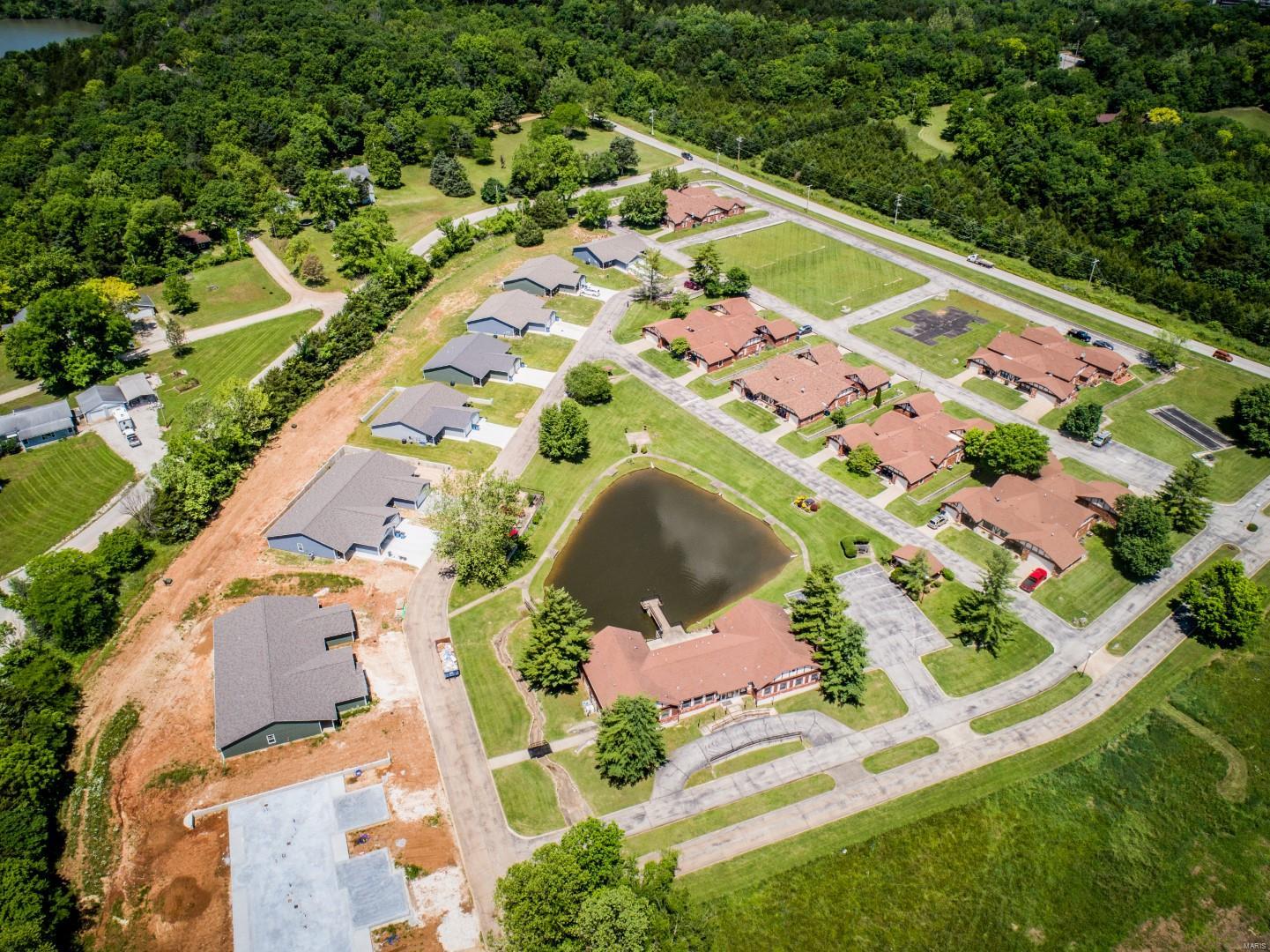 Lakeside Landing - Residential Income