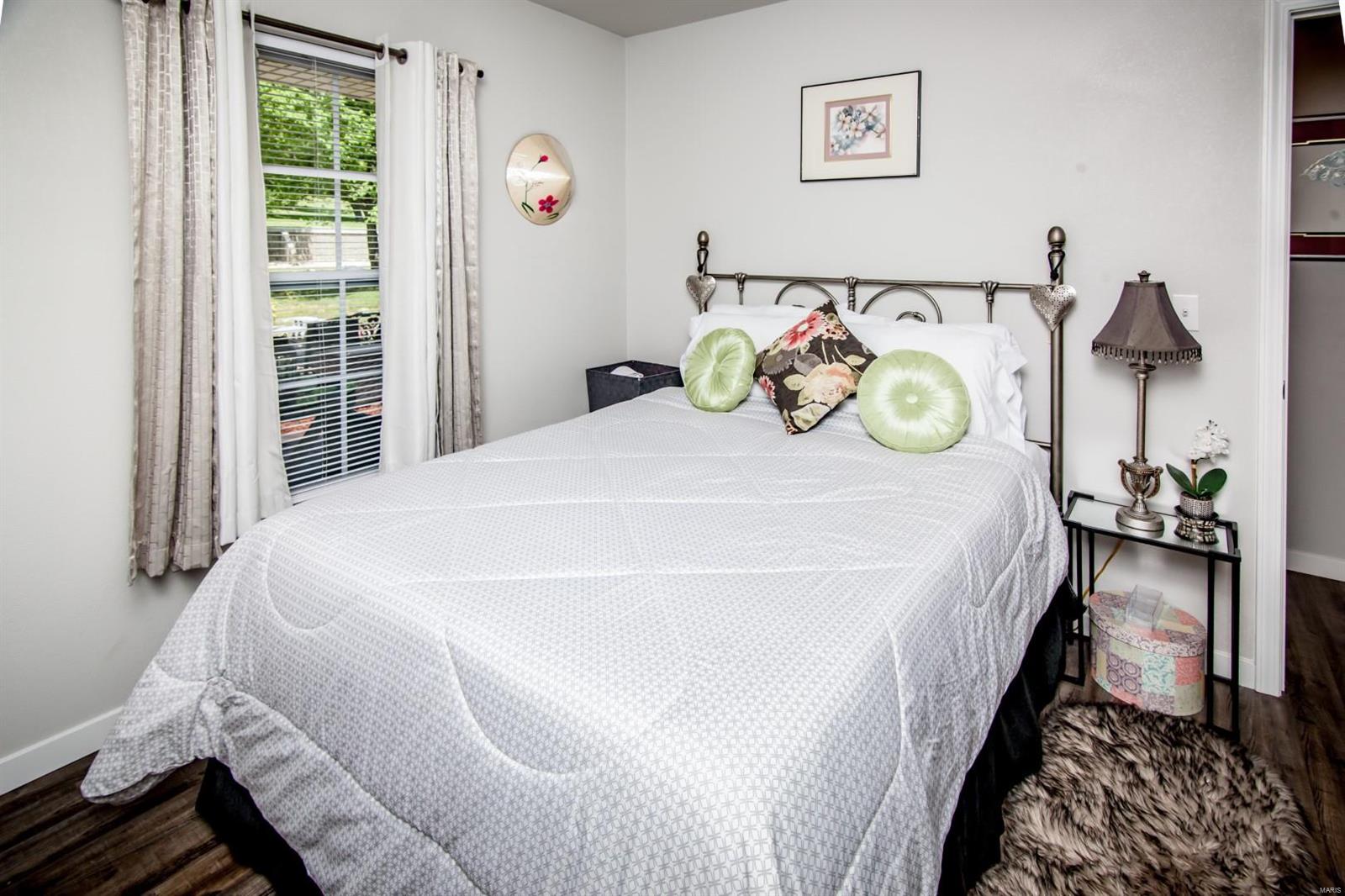 Lakeside Landing - Residential Income