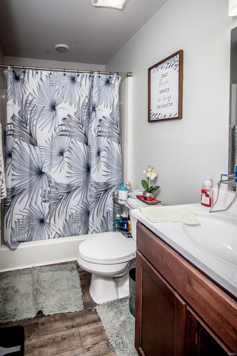 Lakeside Landing - Residential Income