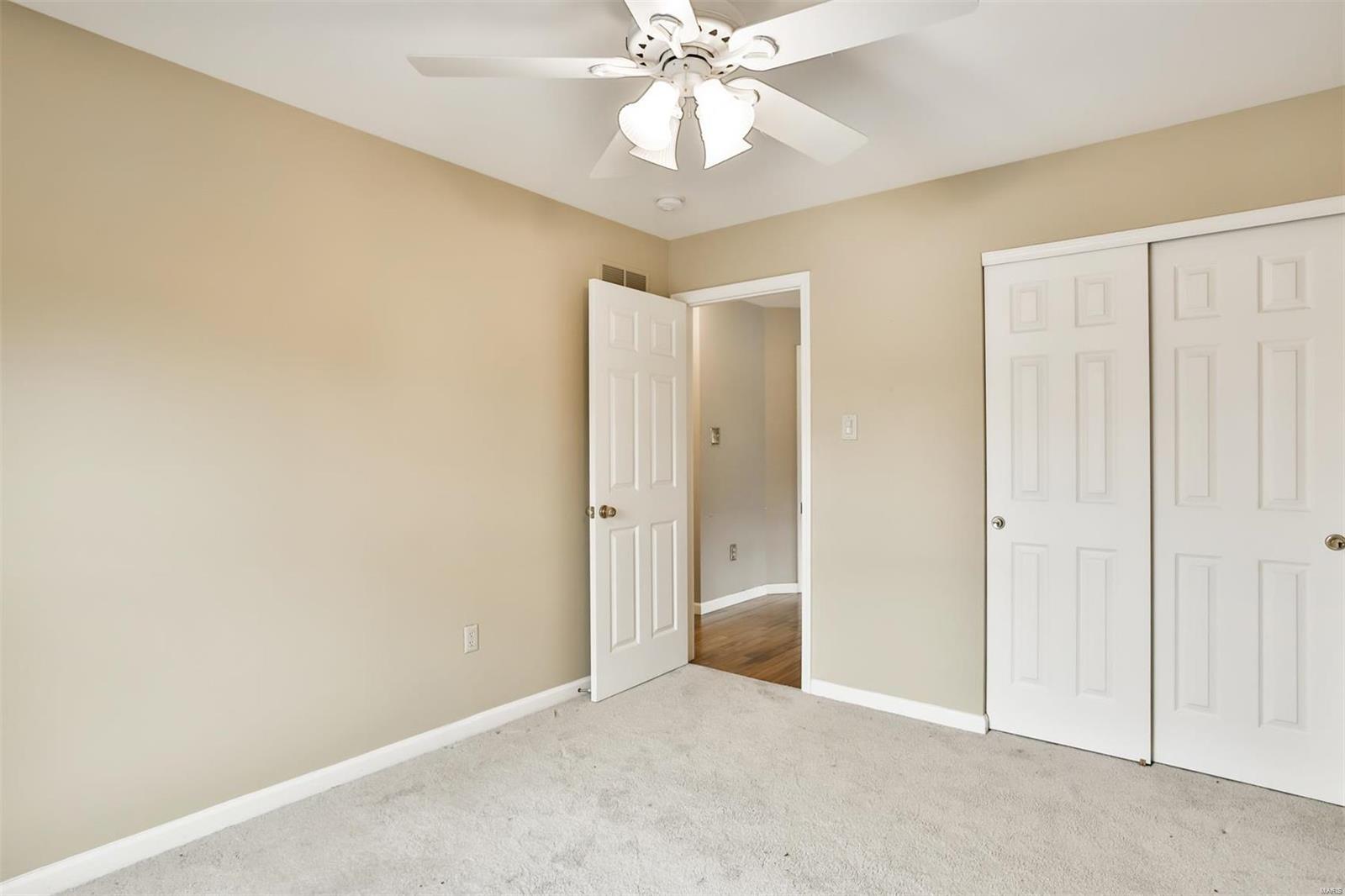 St Louis, Missouri 63122, United States, 4 Bedrooms Bedrooms, ,3 BathroomsBathrooms,Residential,Pending,5917