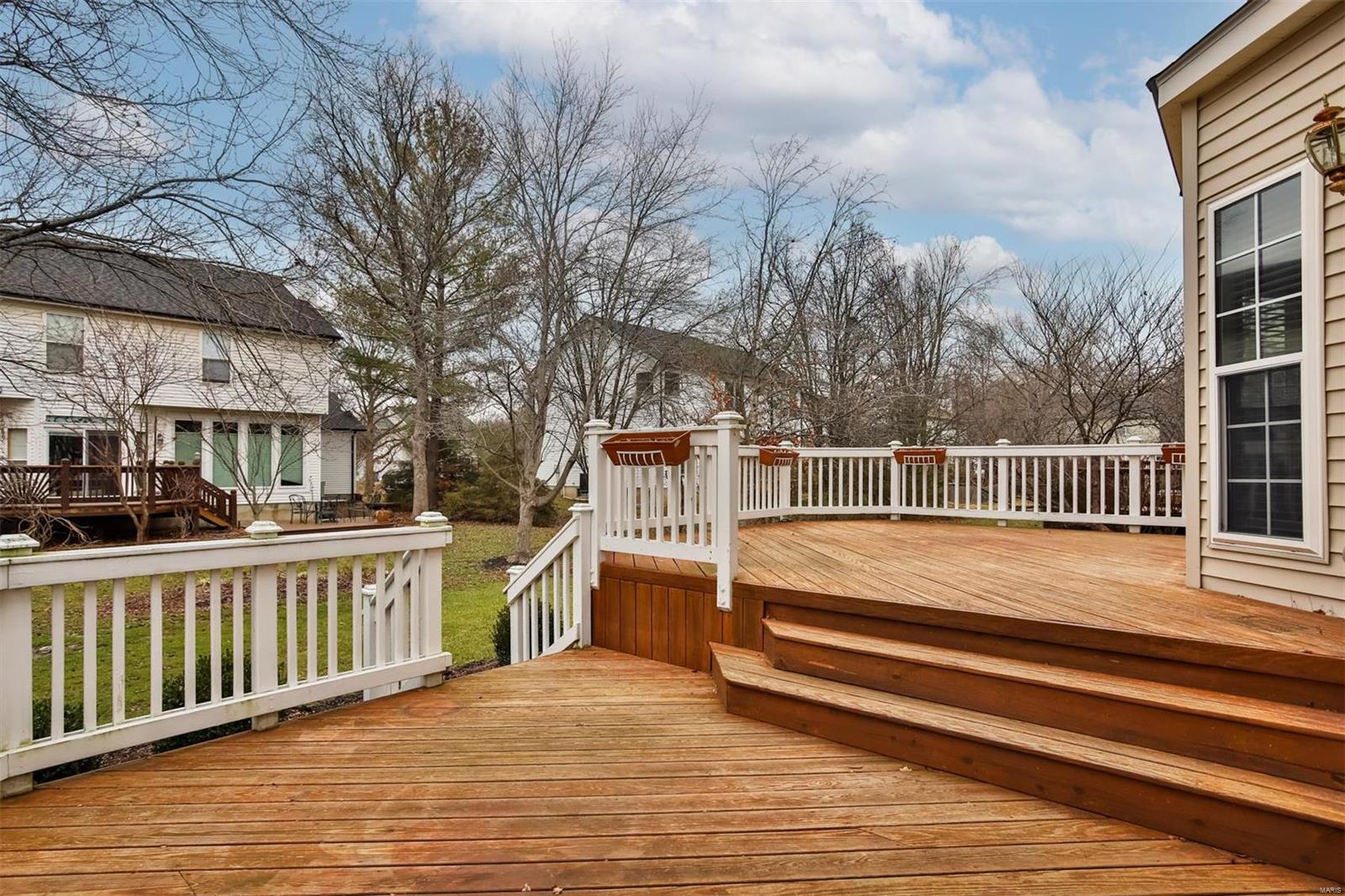 St Louis, Missouri 63122, United States, 4 Bedrooms Bedrooms, ,3 BathroomsBathrooms,Residential,Pending,5917