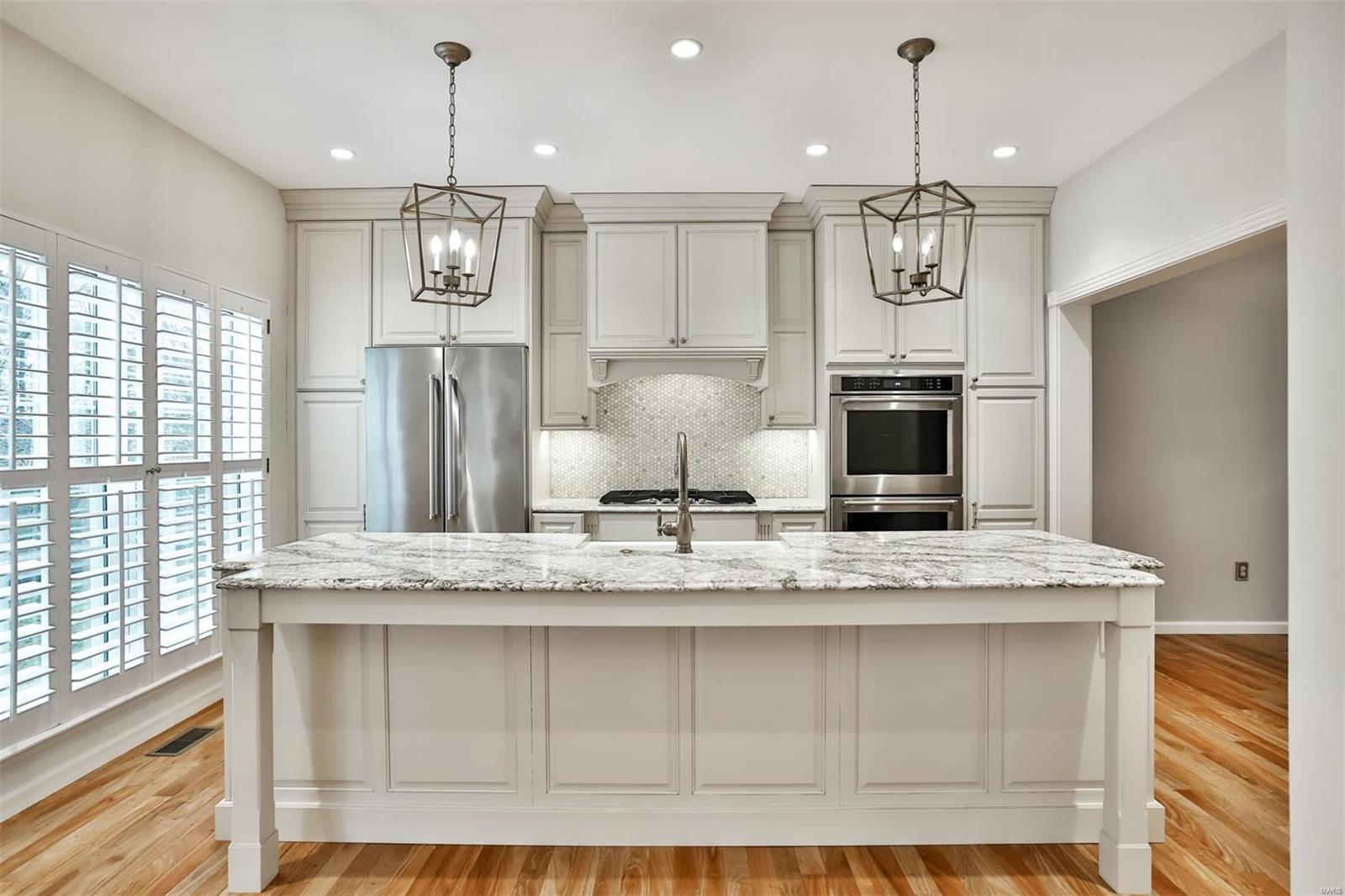 St Louis, Missouri 63122, United States, 4 Bedrooms Bedrooms, ,3 BathroomsBathrooms,Residential,Pending,5917