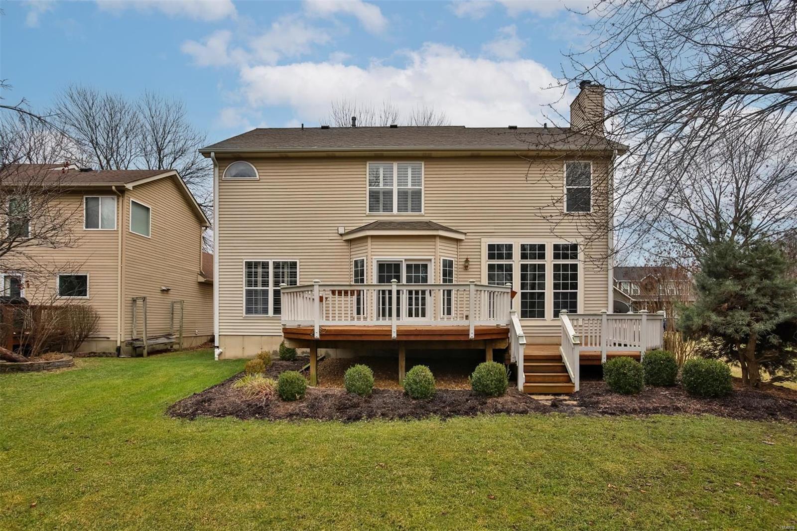 St Louis, Missouri 63122, United States, 4 Bedrooms Bedrooms, ,3 BathroomsBathrooms,Residential,Pending,5917