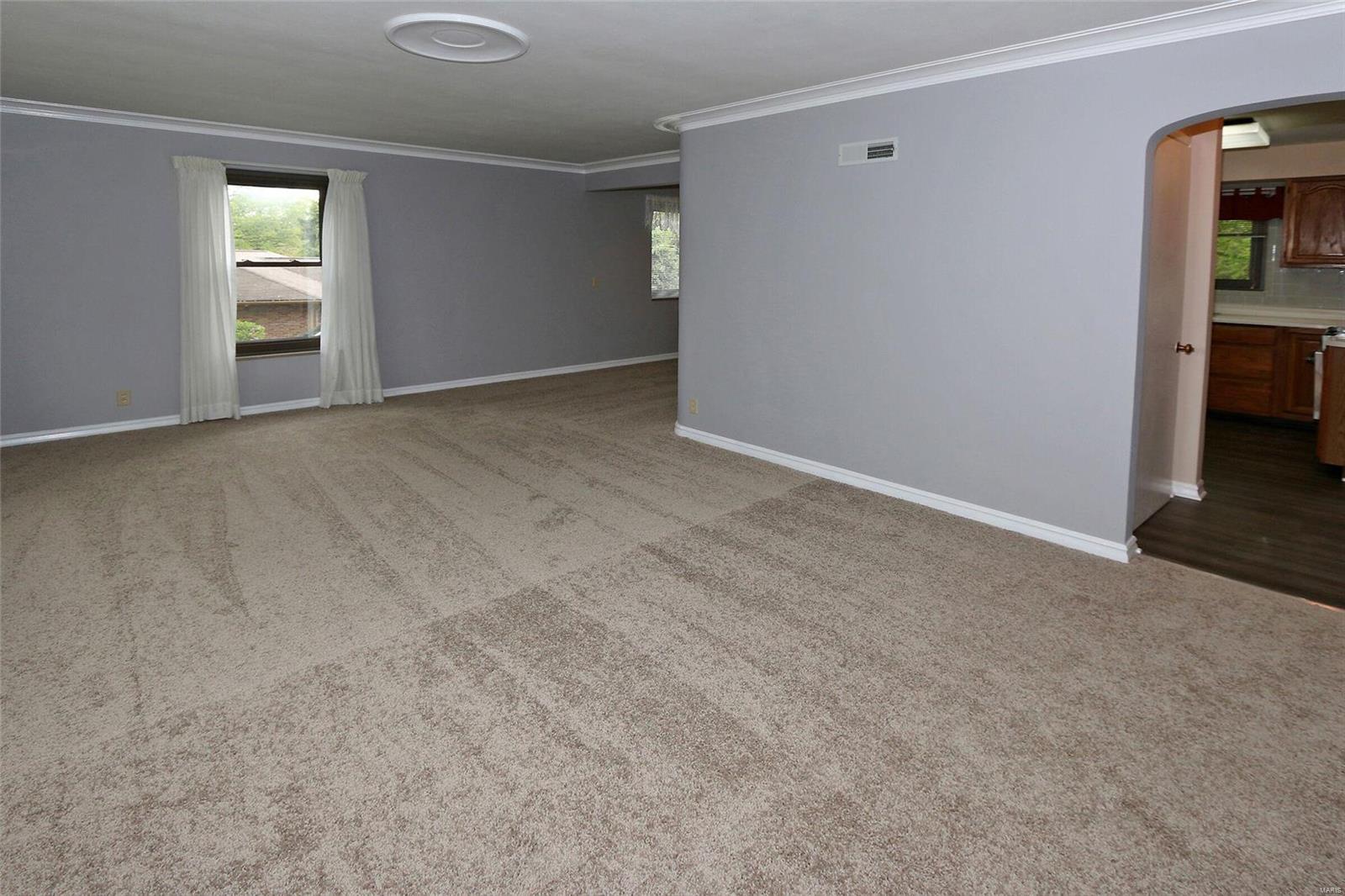 Surrey Lane Corners Unit 1 - Residential