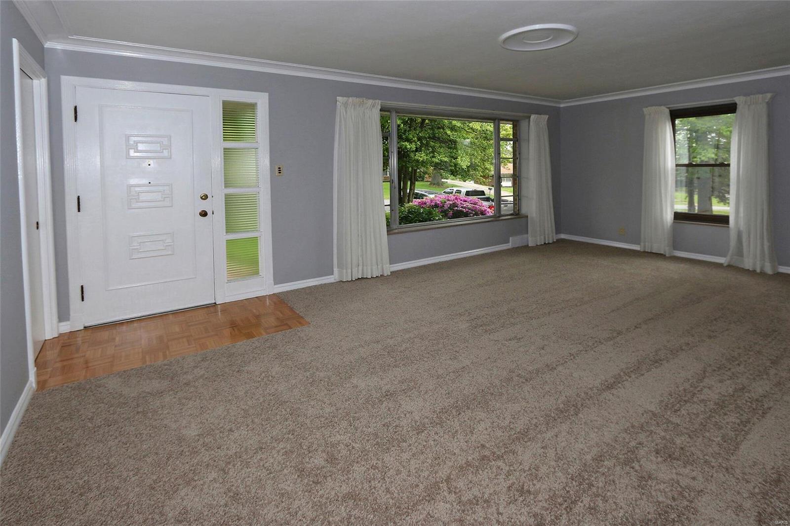 Surrey Lane Corners Unit 1 - Residential