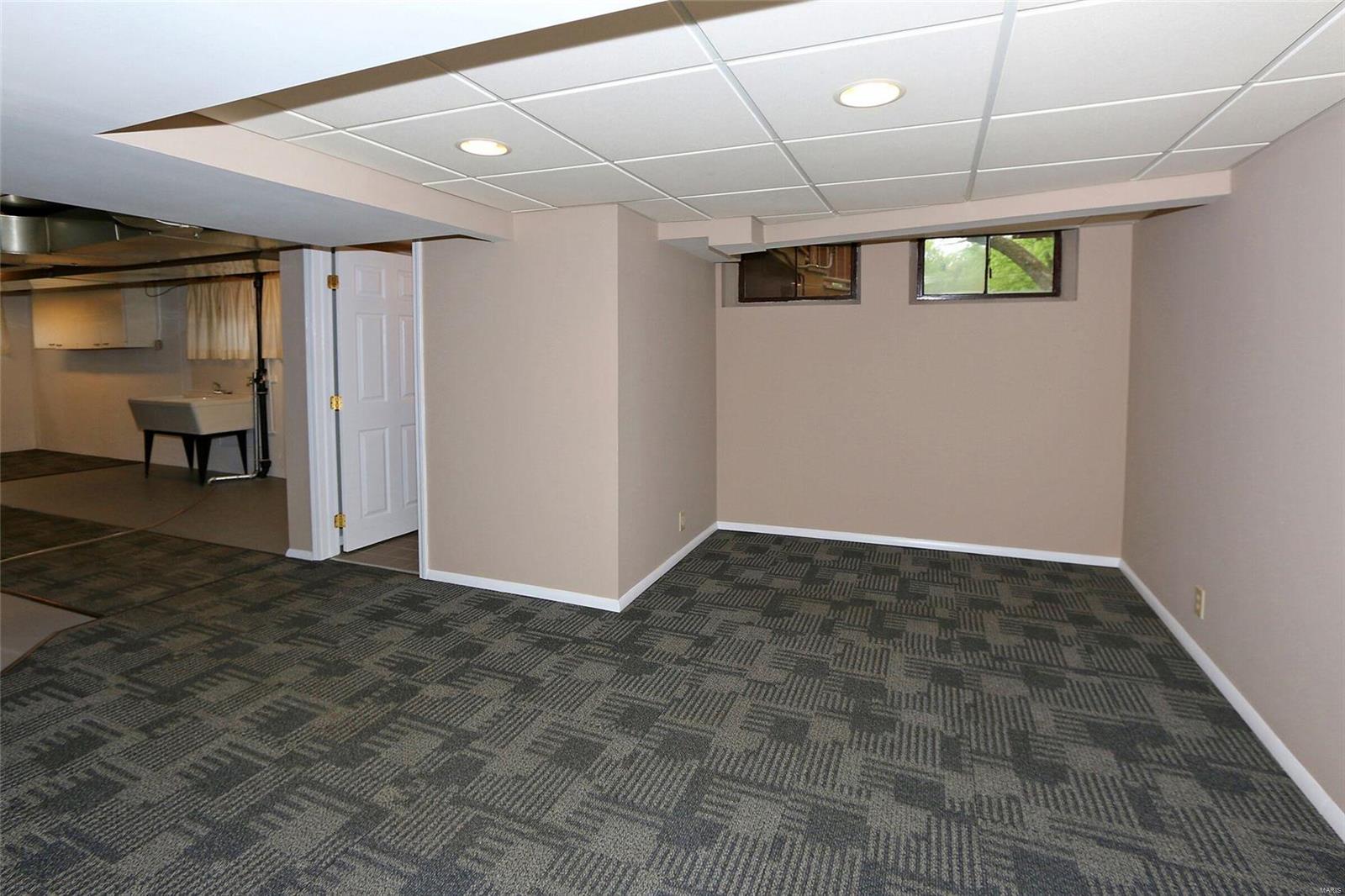 Surrey Lane Corners Unit 1 - Residential