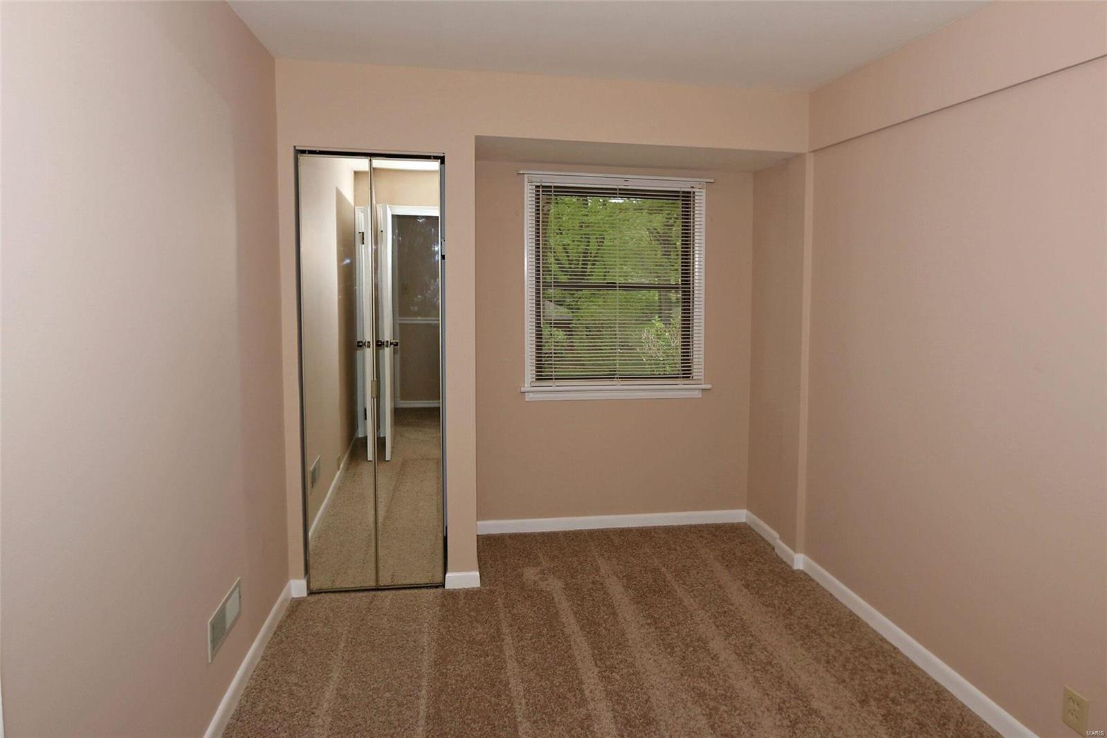 Surrey Lane Corners Unit 1 - Residential