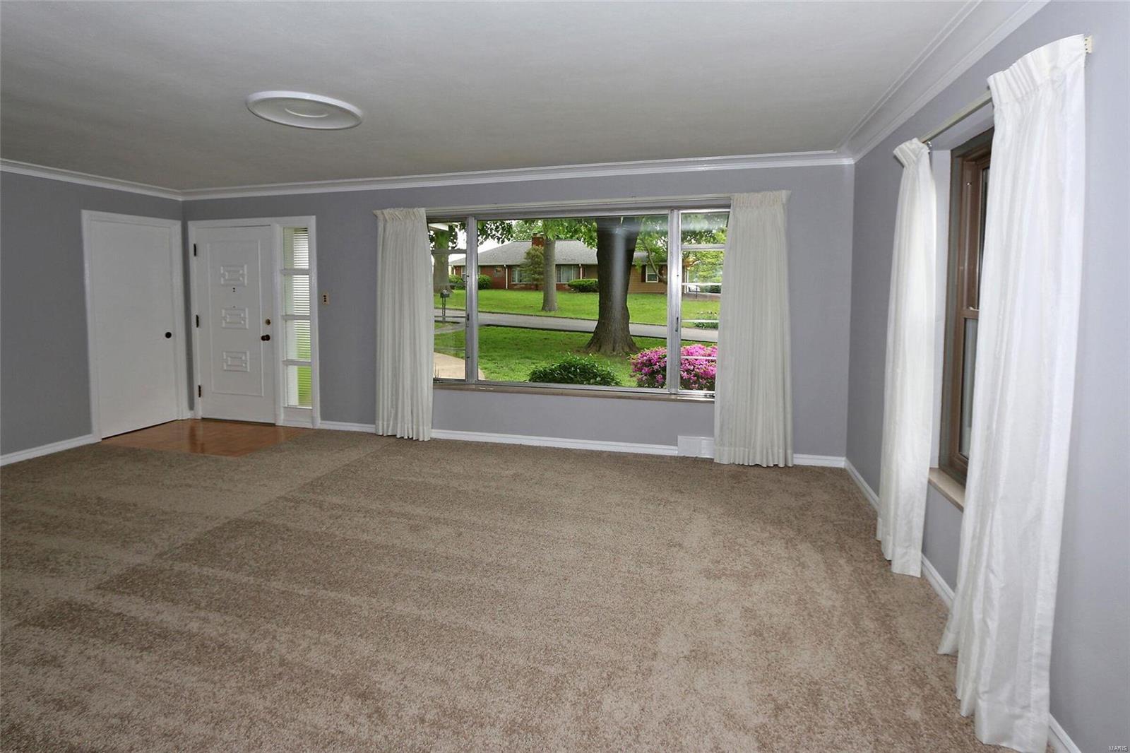 Surrey Lane Corners Unit 1 - Residential