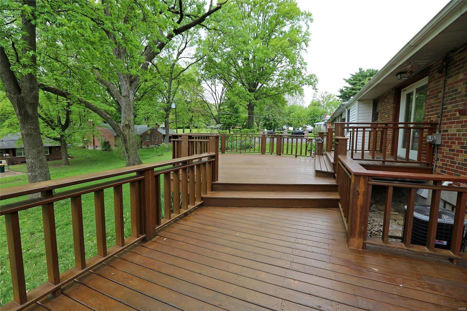 Surrey Lane Corners Unit 1 - Residential