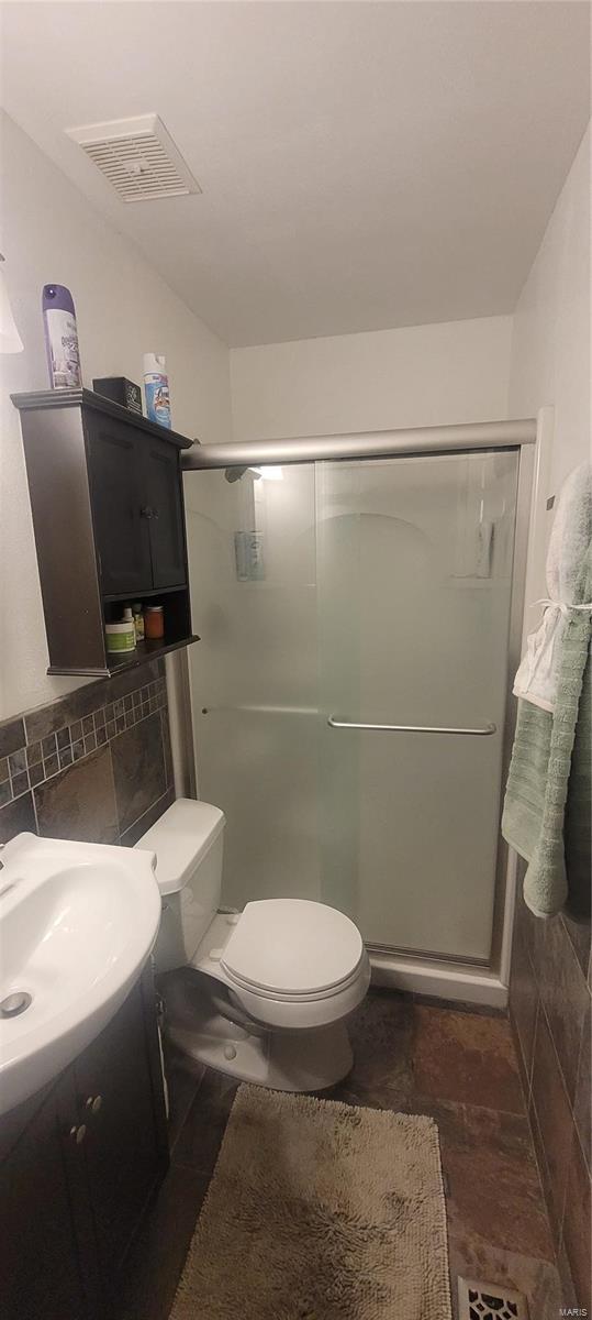 St Louis, Missouri 63136, United States, 3 Bedrooms Bedrooms, ,2 BathroomsBathrooms,Residential,Pending,18468