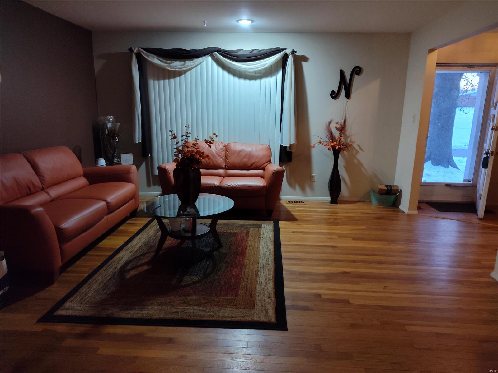 St Louis, Missouri 63136, United States, 3 Bedrooms Bedrooms, ,2 BathroomsBathrooms,Residential,Pending,18468