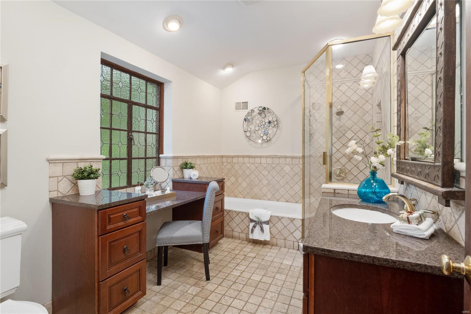 Old Westbury - Residential