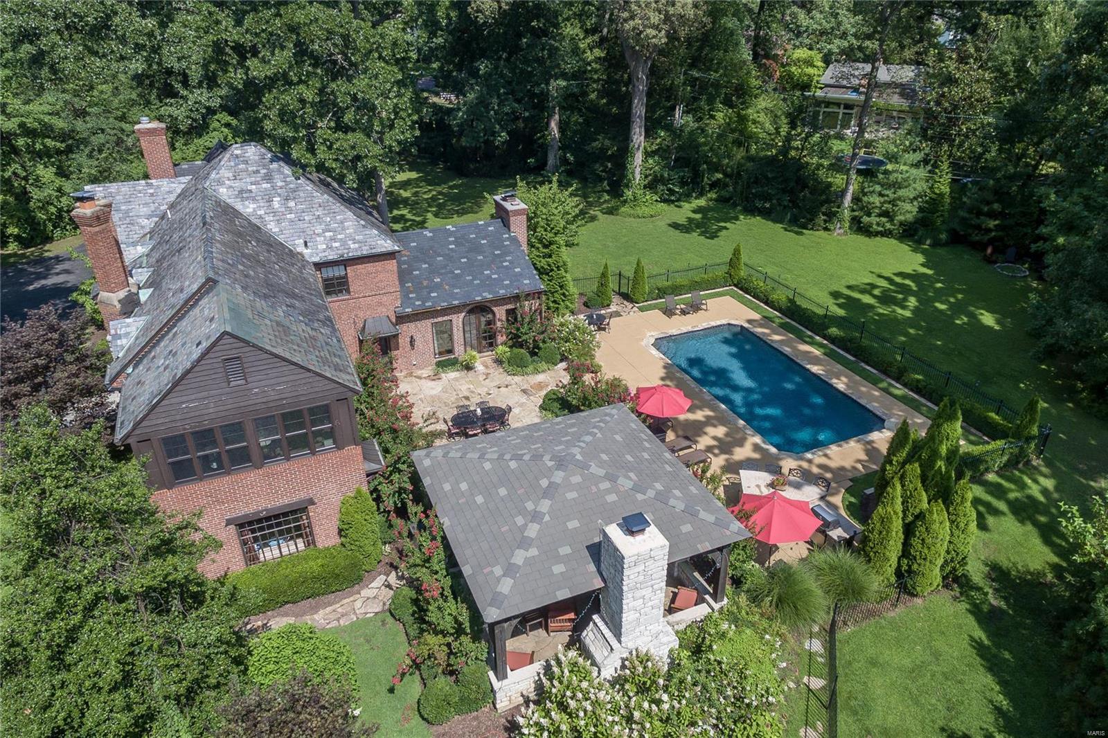 Old Westbury - Residential