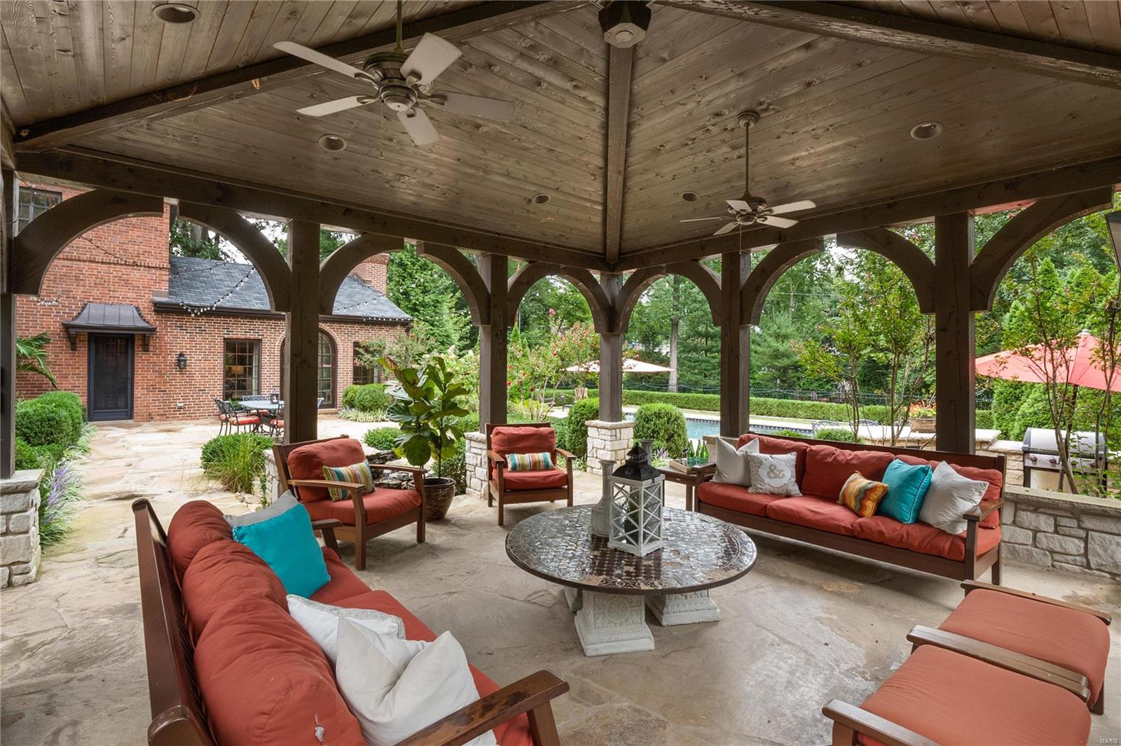 Old Westbury - Residential