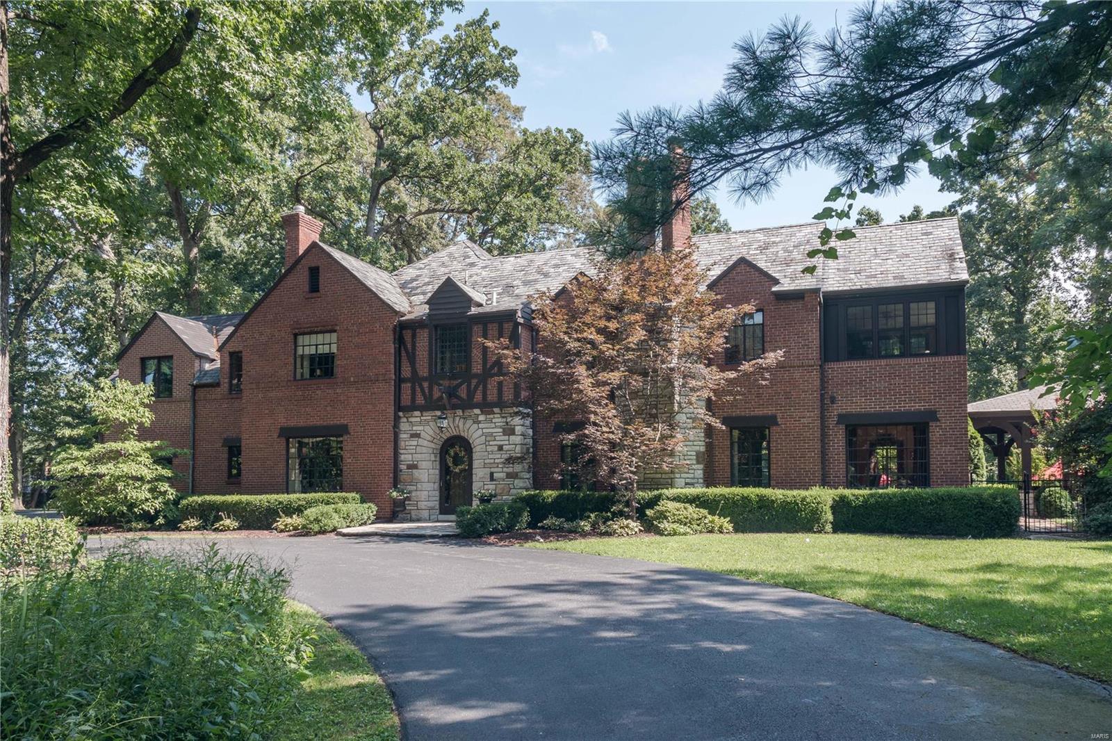 Old Westbury - Residential