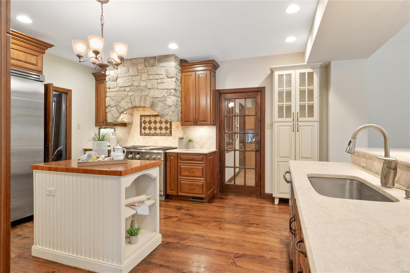 Old Westbury - Residential