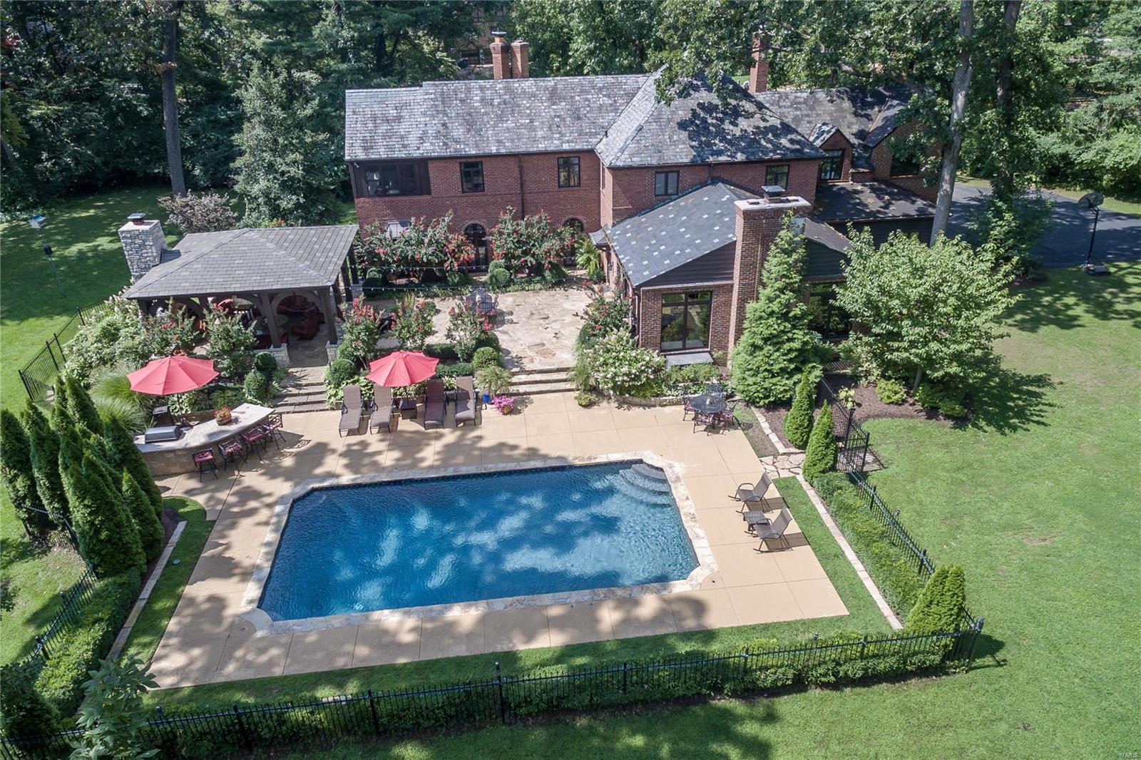 Old Westbury - Residential