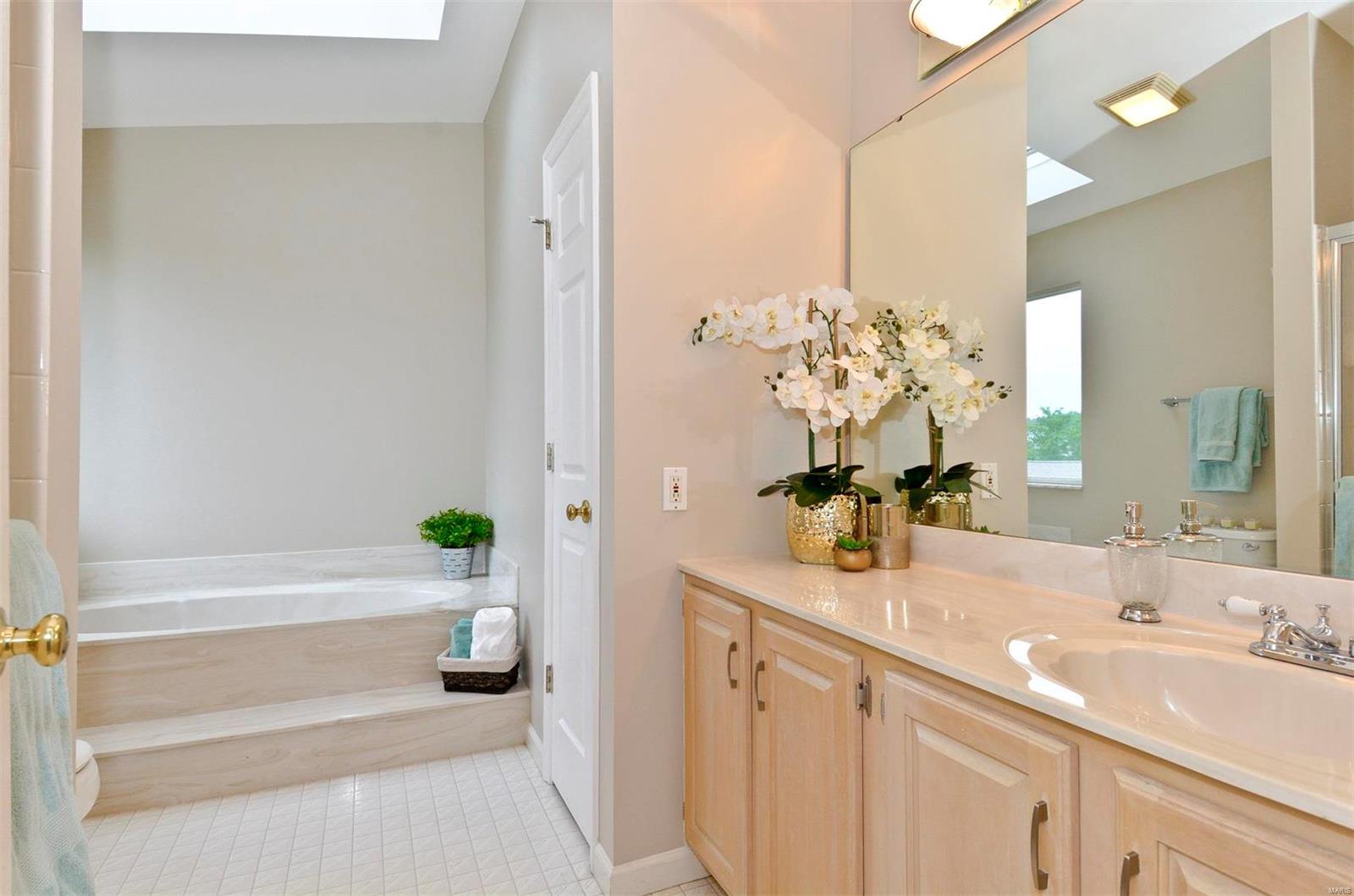 Cambridge Manor #2 - Residential