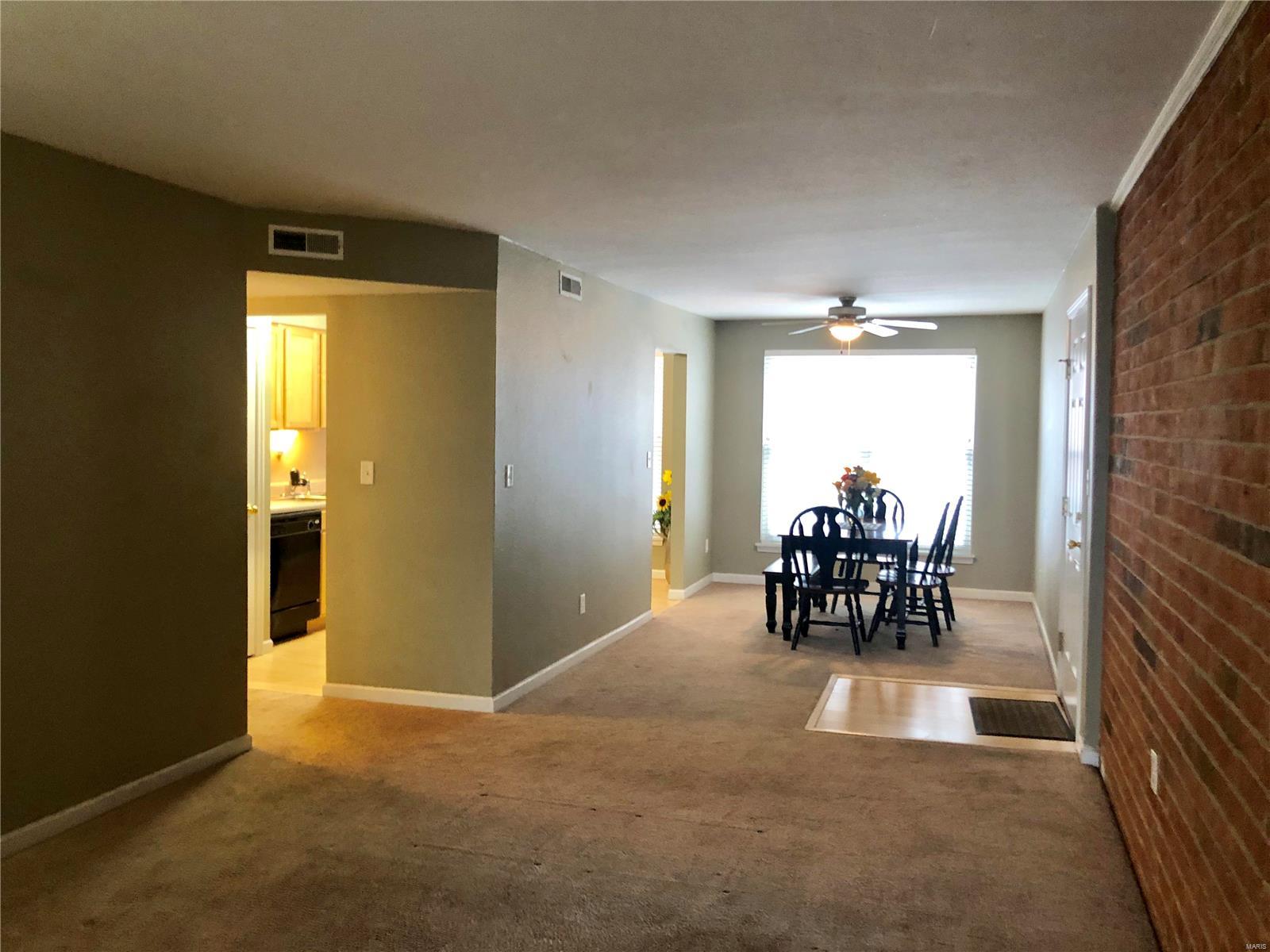 Greenbriar Condo - Residential