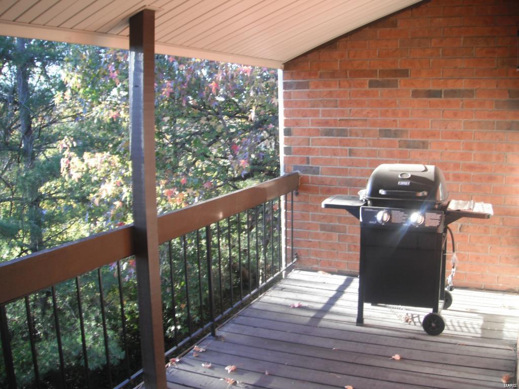 Greenbriar Condo - Residential