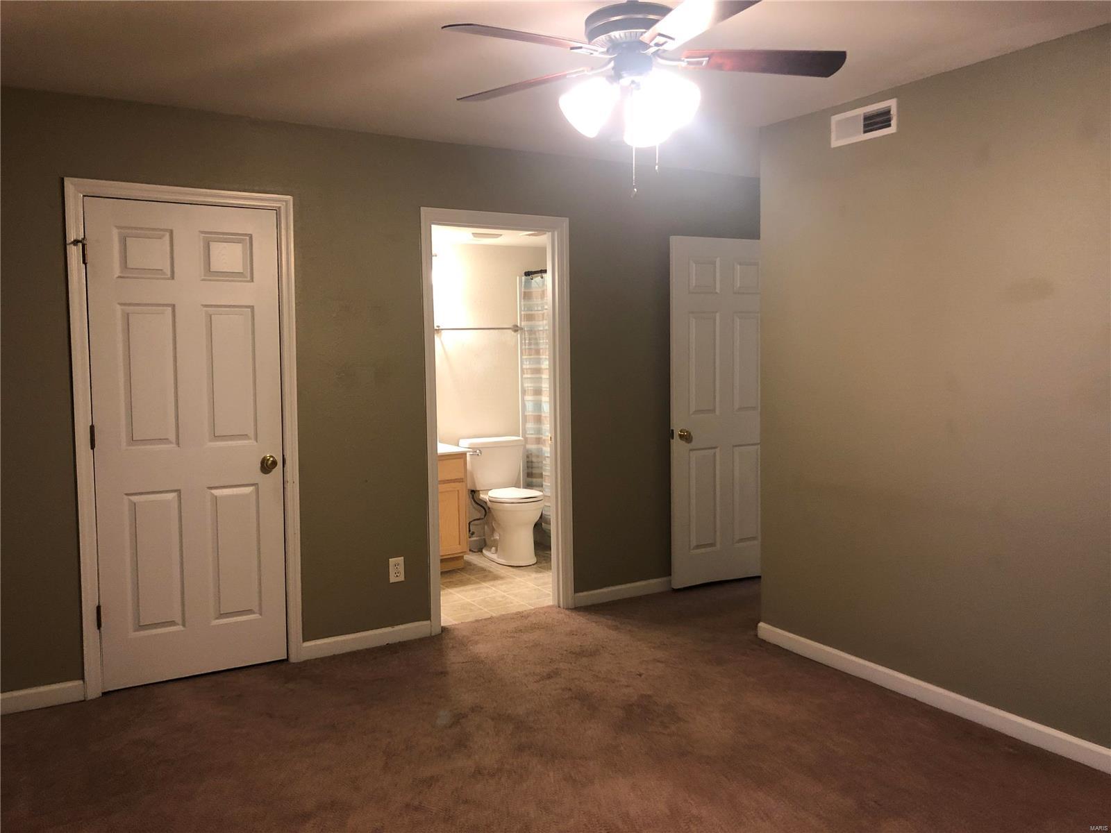 Greenbriar Condo - Residential