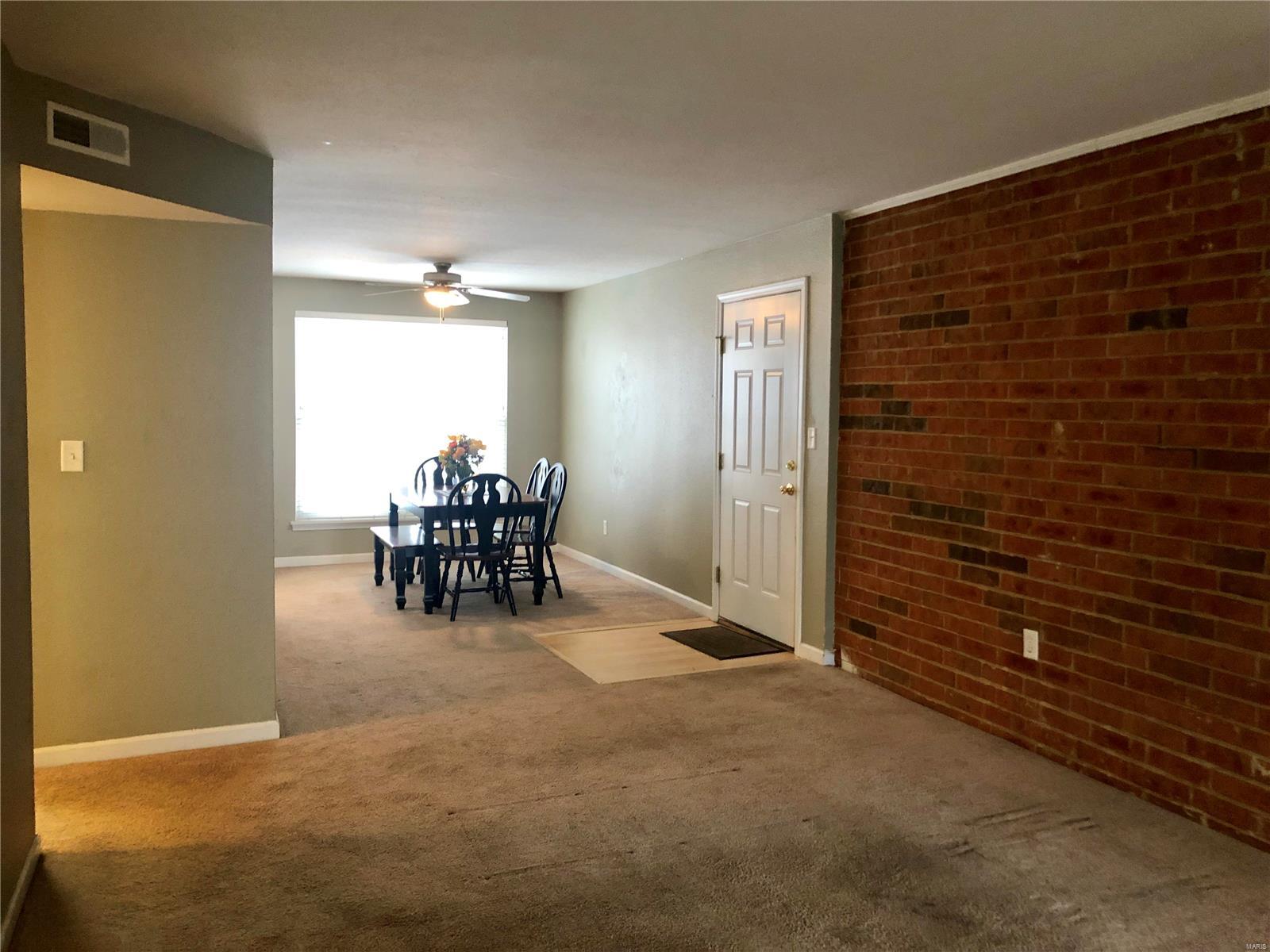 Greenbriar Condo - Residential