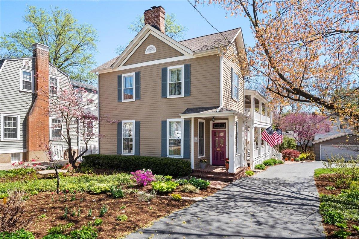 St Louis, Missouri 63119, United States, 5 Bedrooms Bedrooms, ,3 BathroomsBathrooms,Residential,Pending,112128