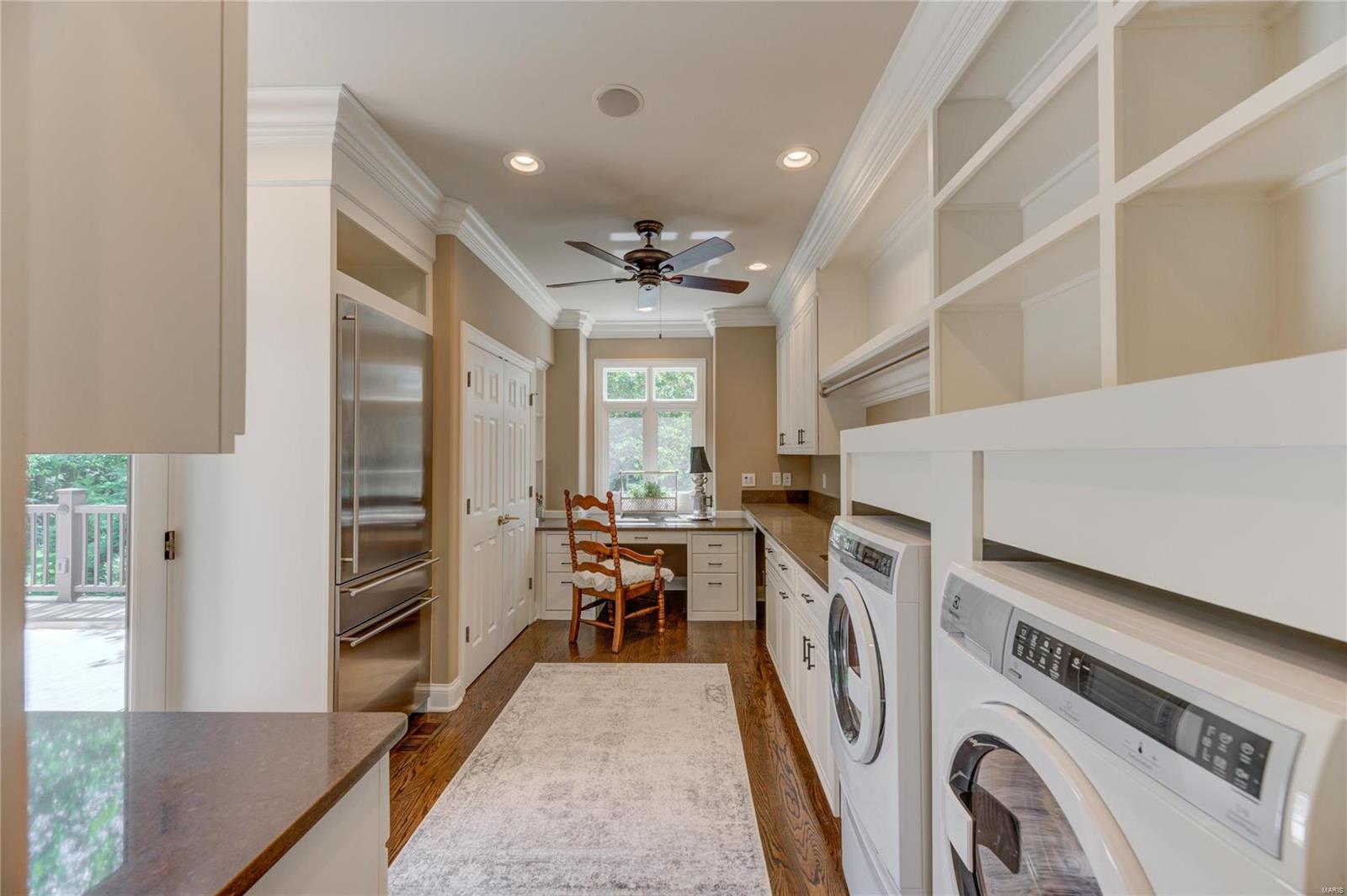 Ladue Grove Estates - Residential