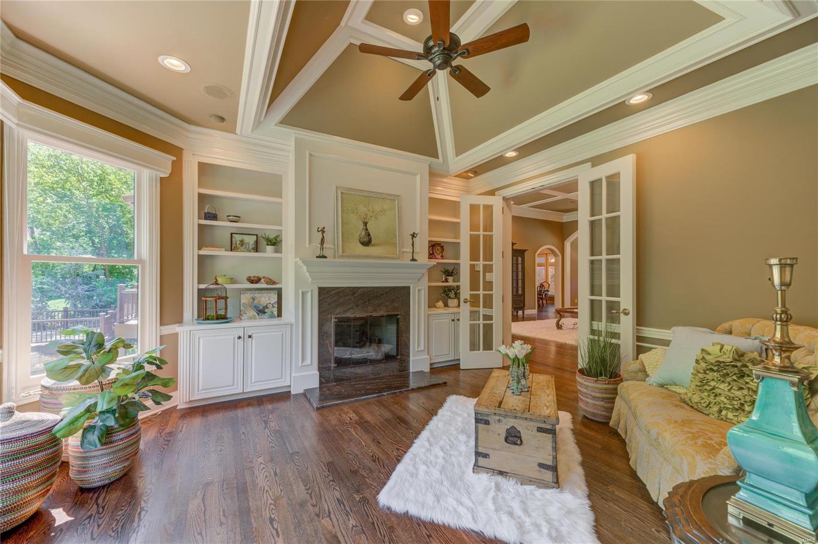 Ladue Grove Estates - Residential