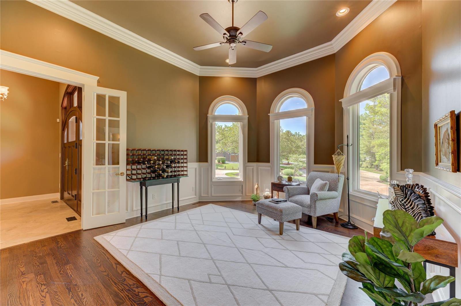 Ladue Grove Estates - Residential