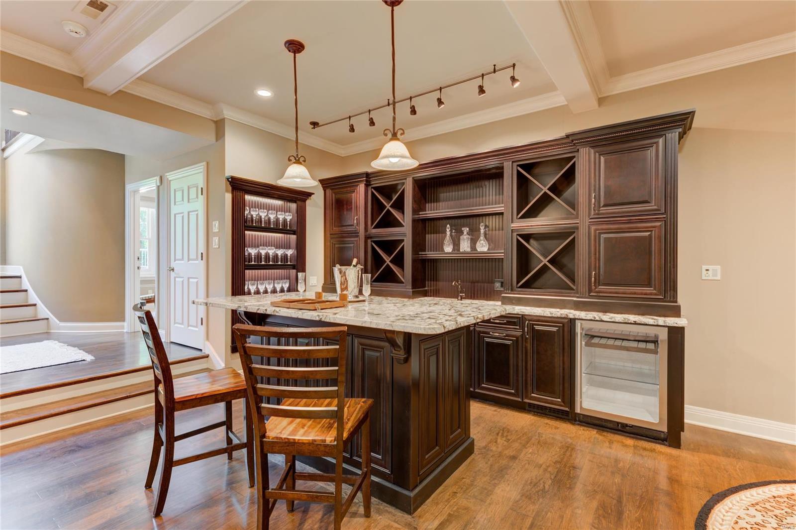 Ladue Grove Estates - Residential