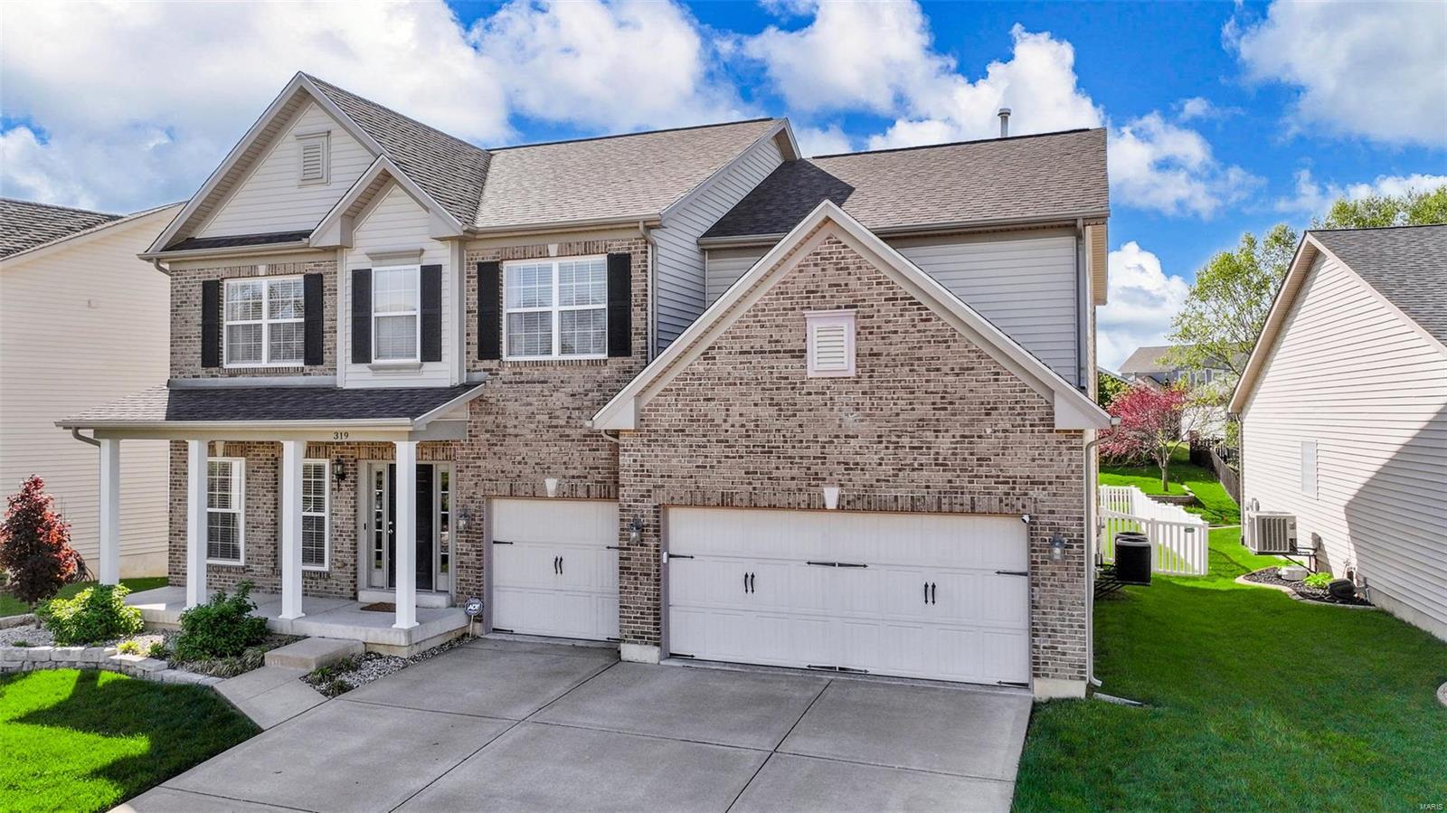 319 Country Orchard
