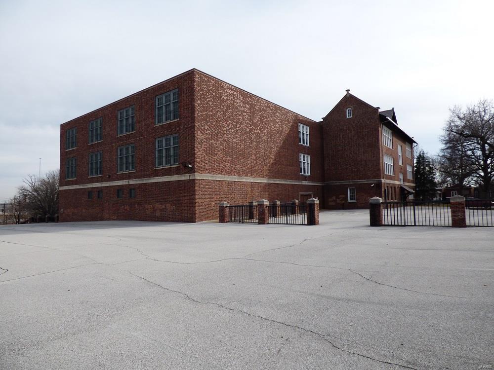 College Farm 03 - Commercial Sale