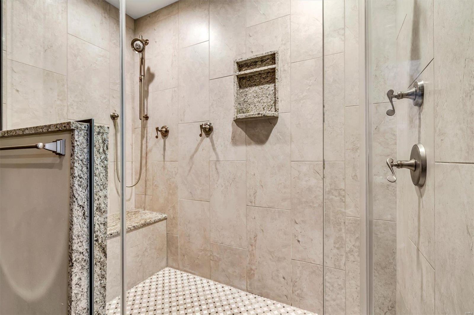 La Hacienda Lts 34 Thru 51 Resub - Residential