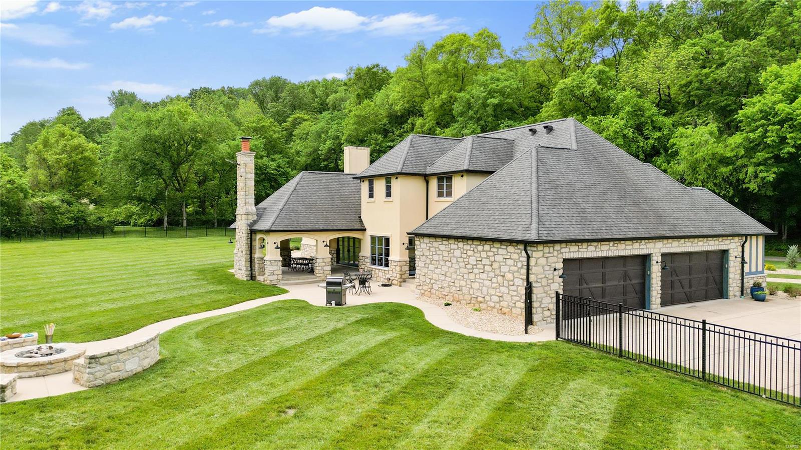 Brookhollow - Residential